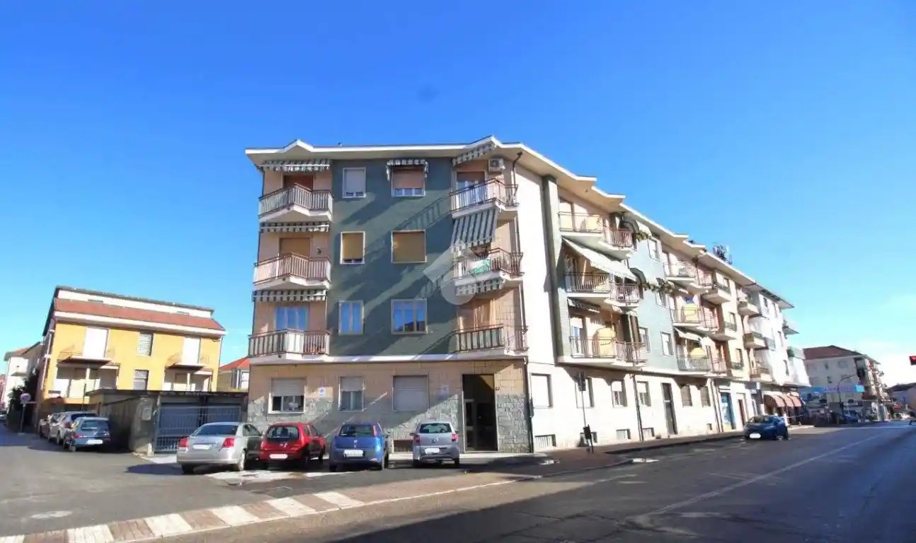 Appartamento in vendita a Trofarello