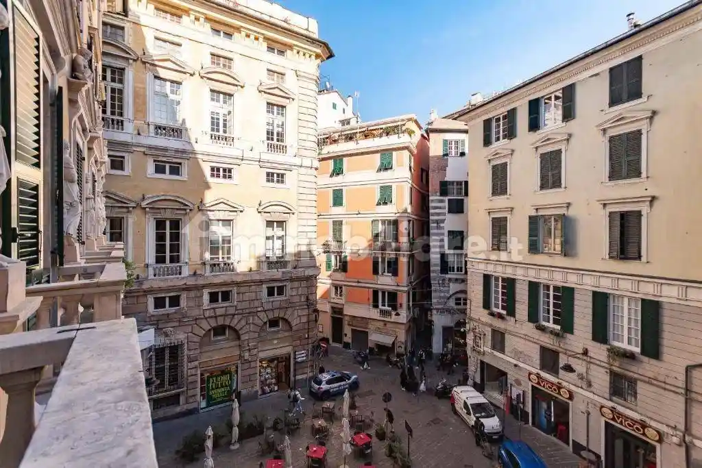 Appartamento in vendita a Genova