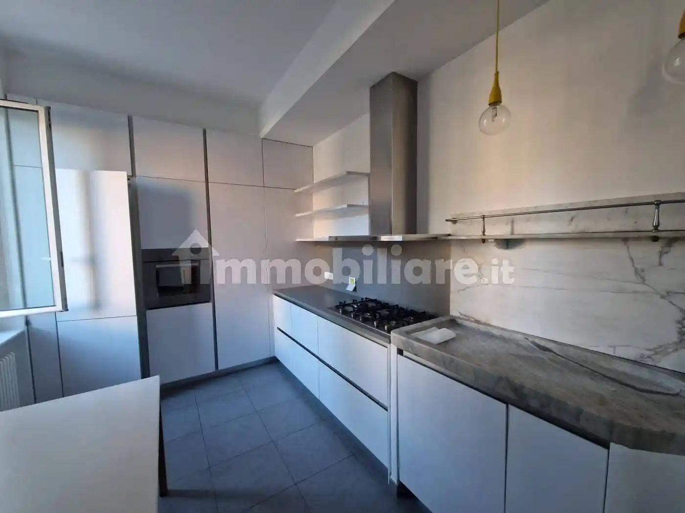 Appartamento in affitto a Genova