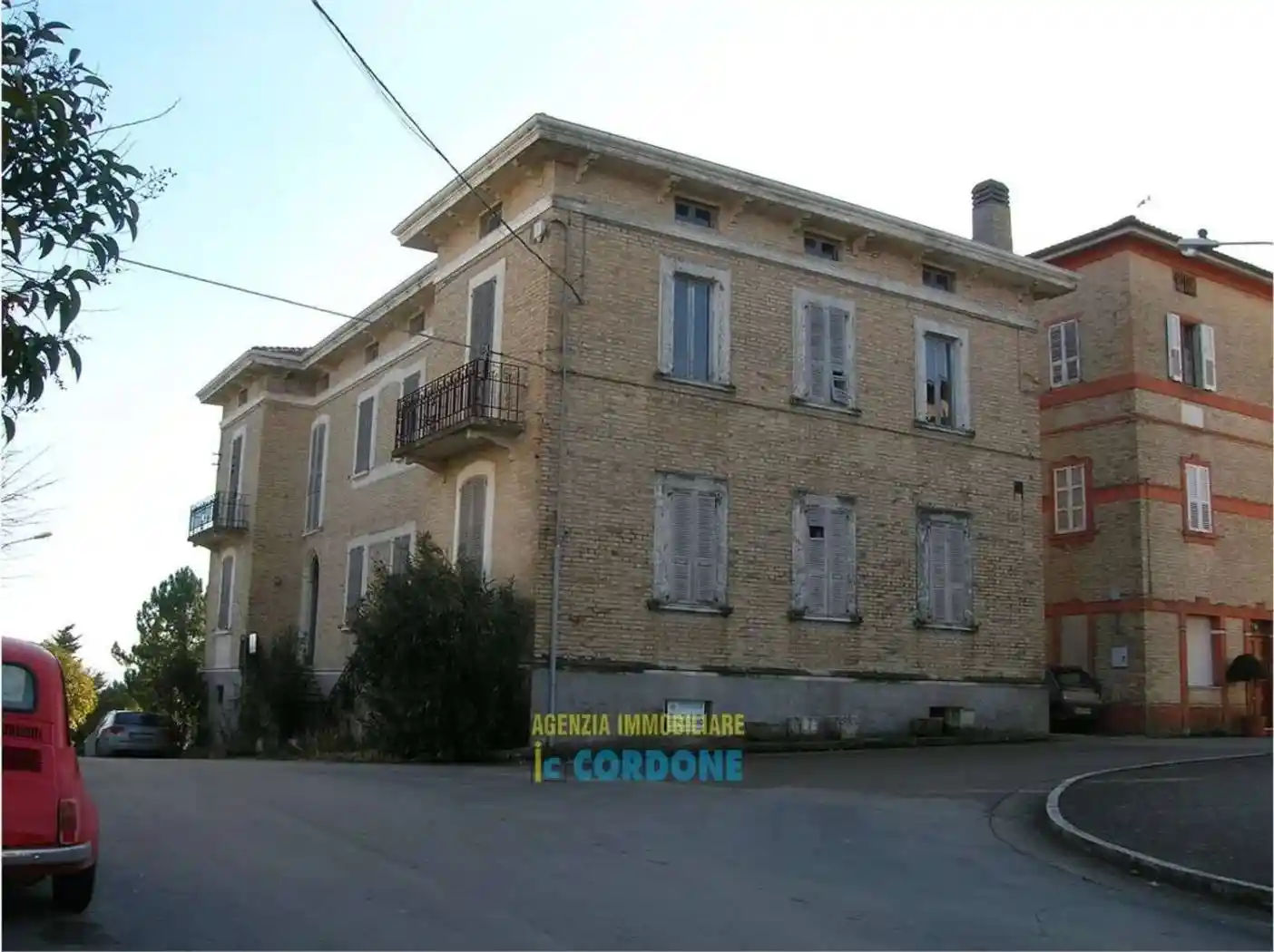 Villa in vendita a Monte Vidon Corrado