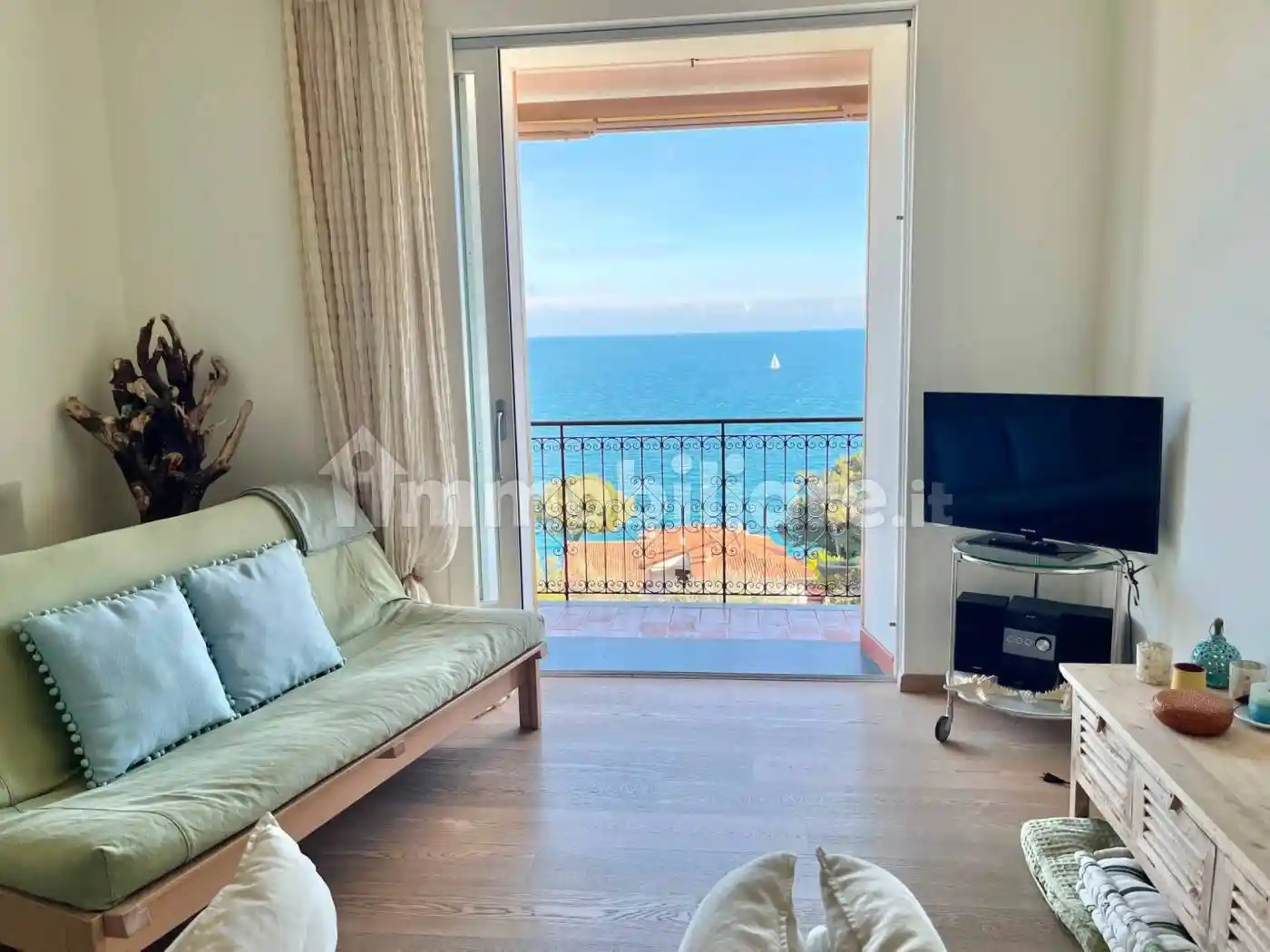 Appartamento in vendita a Laigueglia