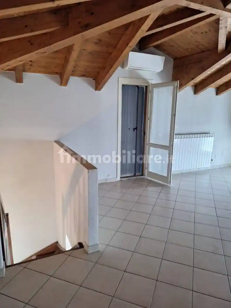 Appartamento in affitto a Soresina
