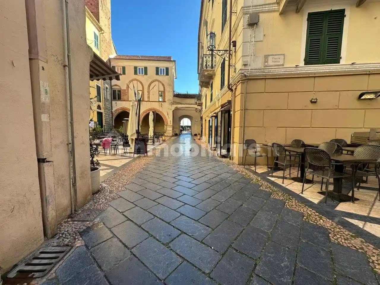 Appartamento in vendita a Noli