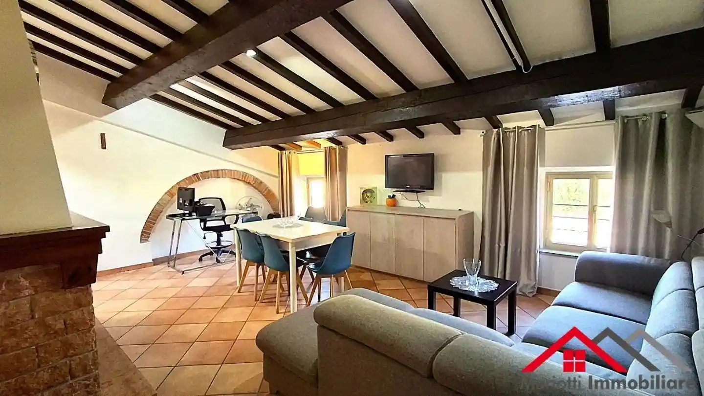 Appartamento in vendita a Cascina