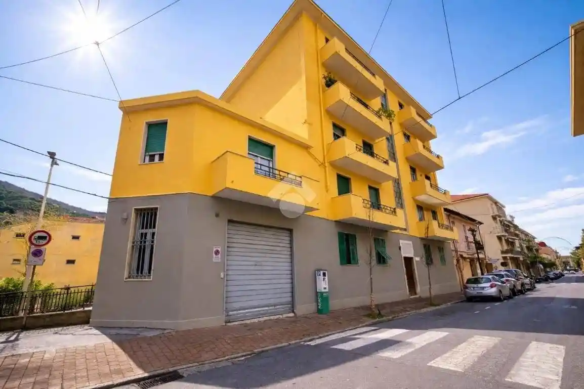 Appartamento in vendita a Taggia