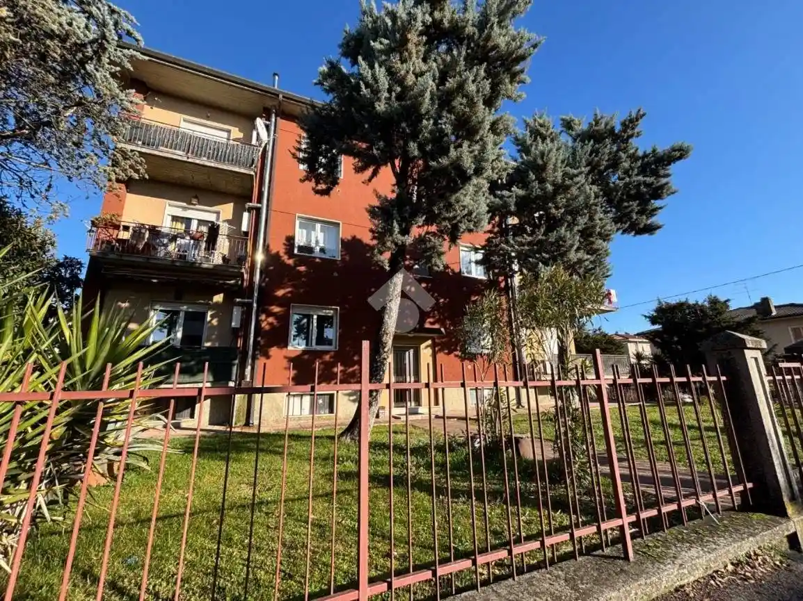 Appartamento in vendita a Sommacampagna