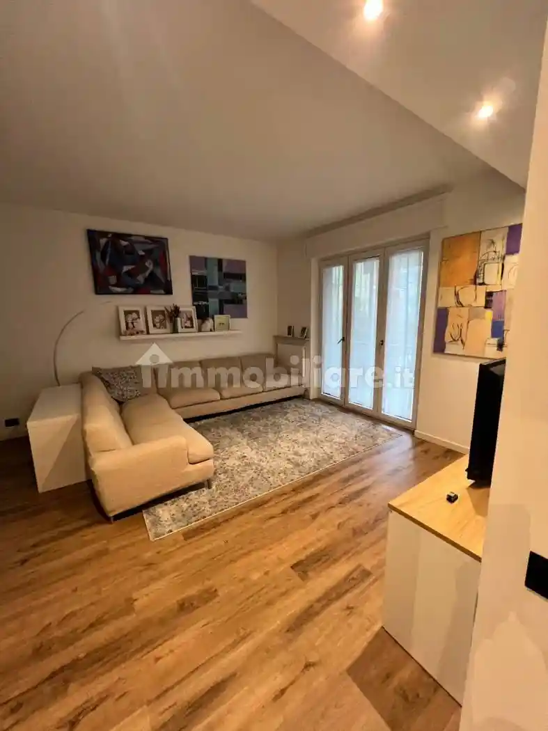 Appartamento in vendita a Piacenza