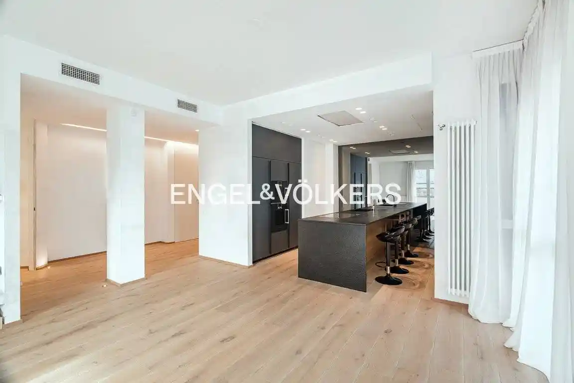 Appartamento in affitto a Seregno