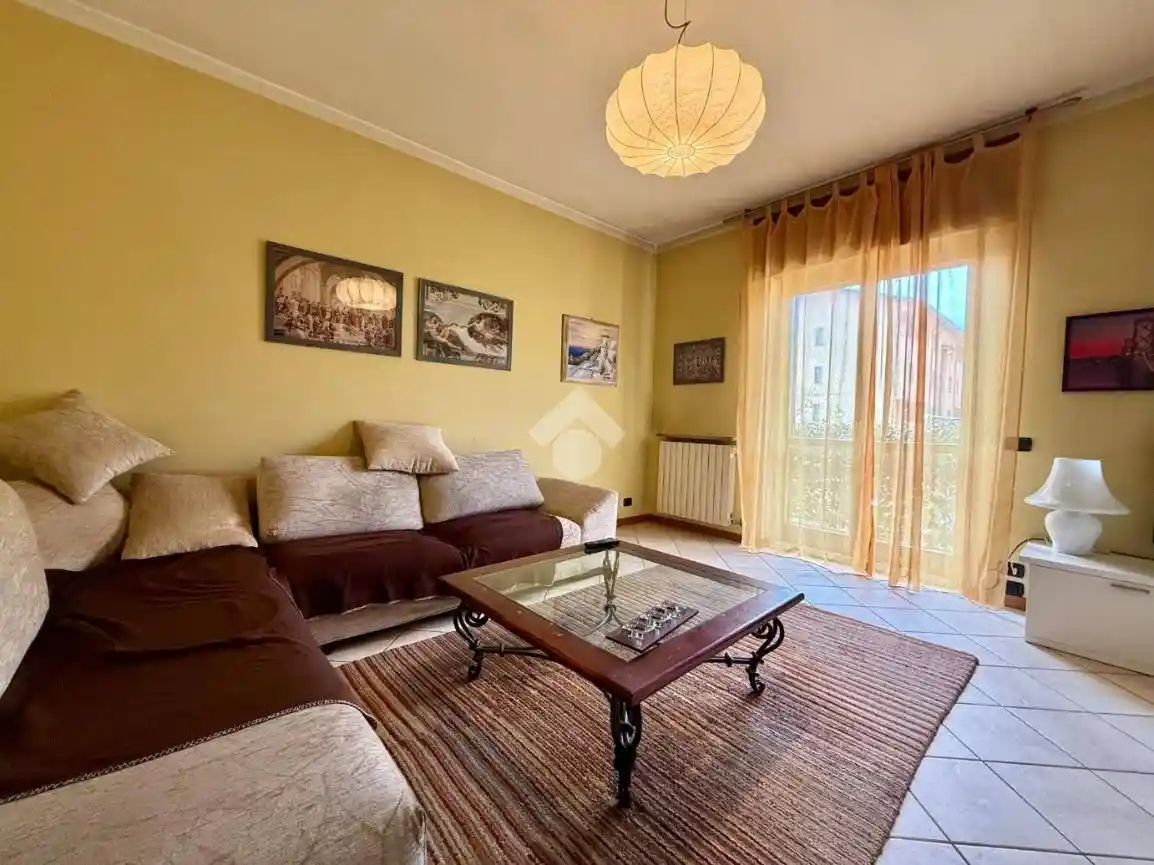 Appartamento in vendita a Nembro