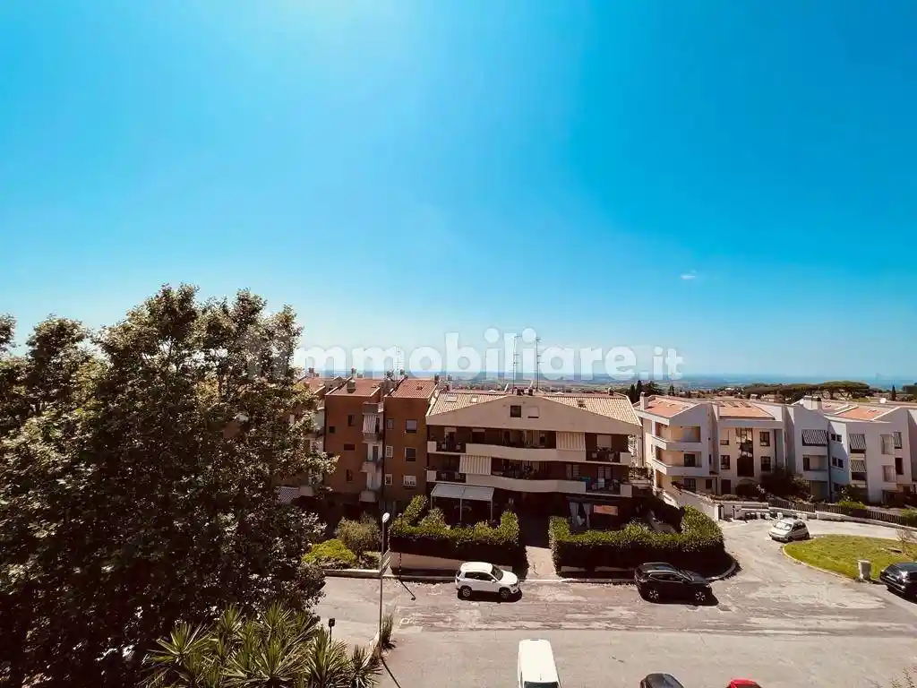 Appartamento in vendita a Albano Laziale