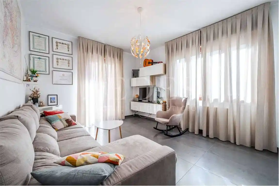 Appartamento in vendita a Modena