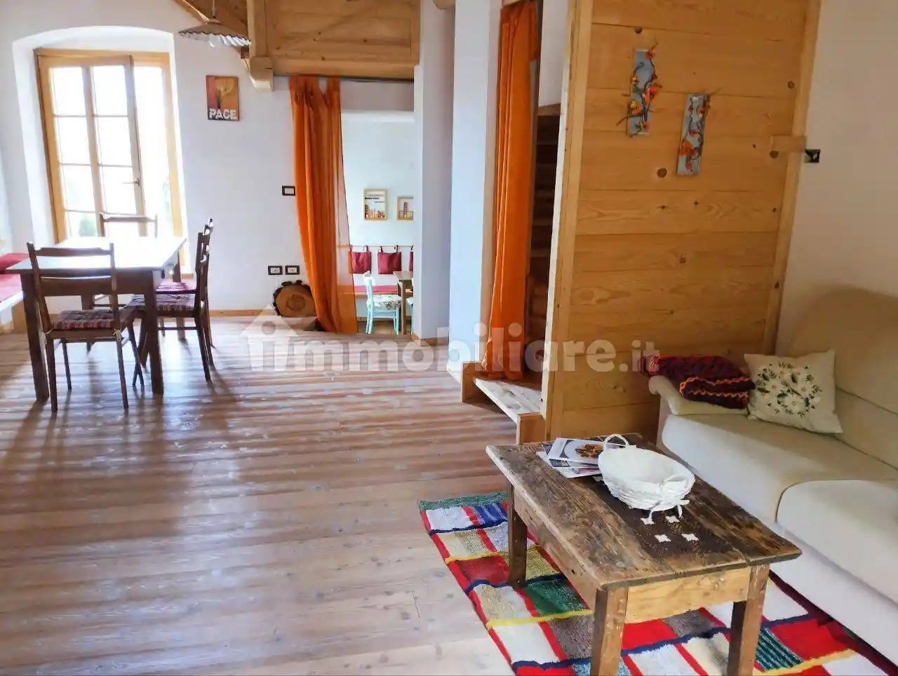 Casa indipendente in vendita a Vallelaghi