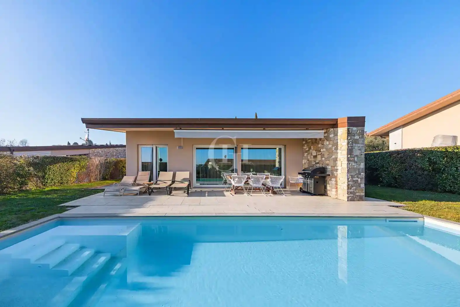 Villa in vendita a Moniga del Garda