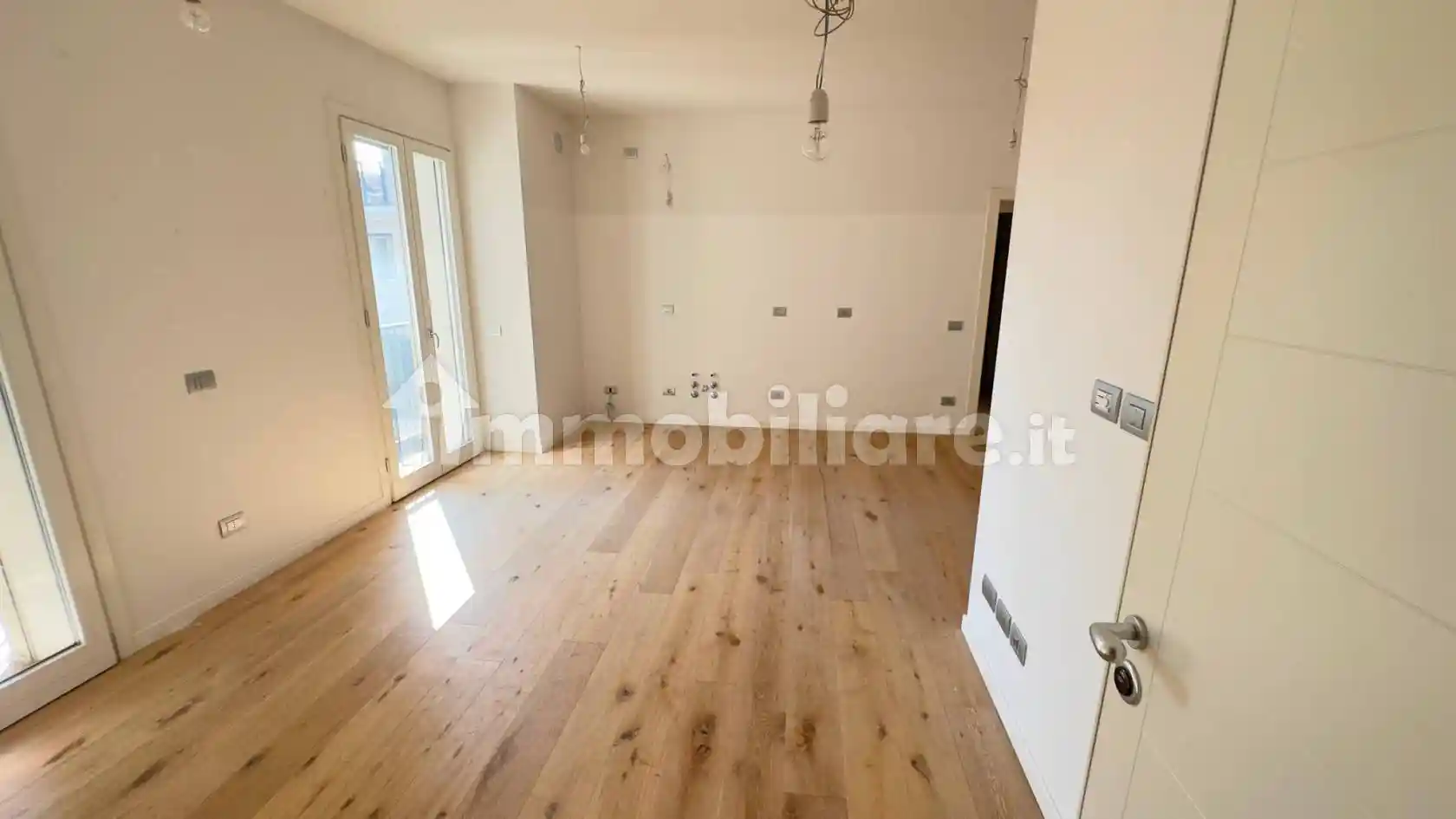 Appartamento in vendita a Piacenza