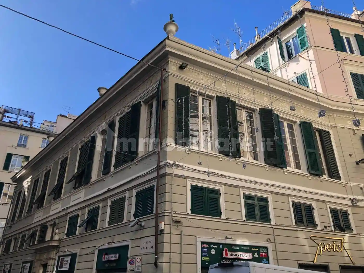 Appartamento in vendita a Genova