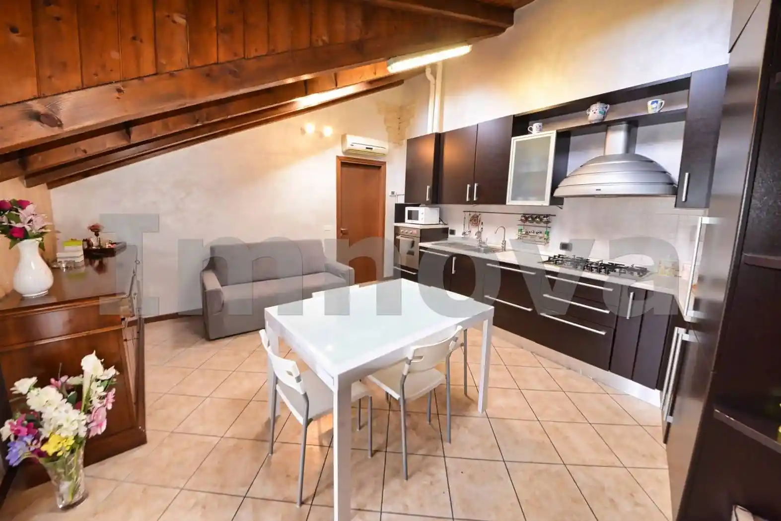 Appartamento in vendita a Seveso