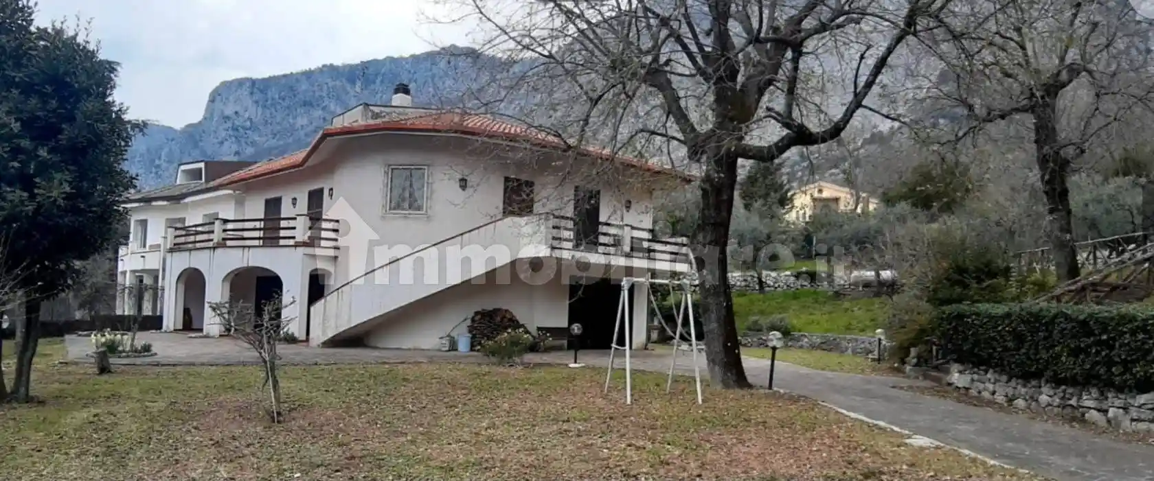 Villa in vendita a Ausonia
