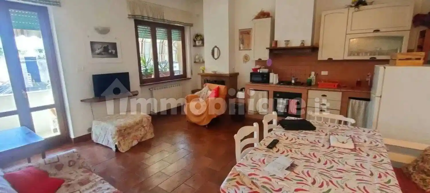 Appartamento in vendita a Viareggio