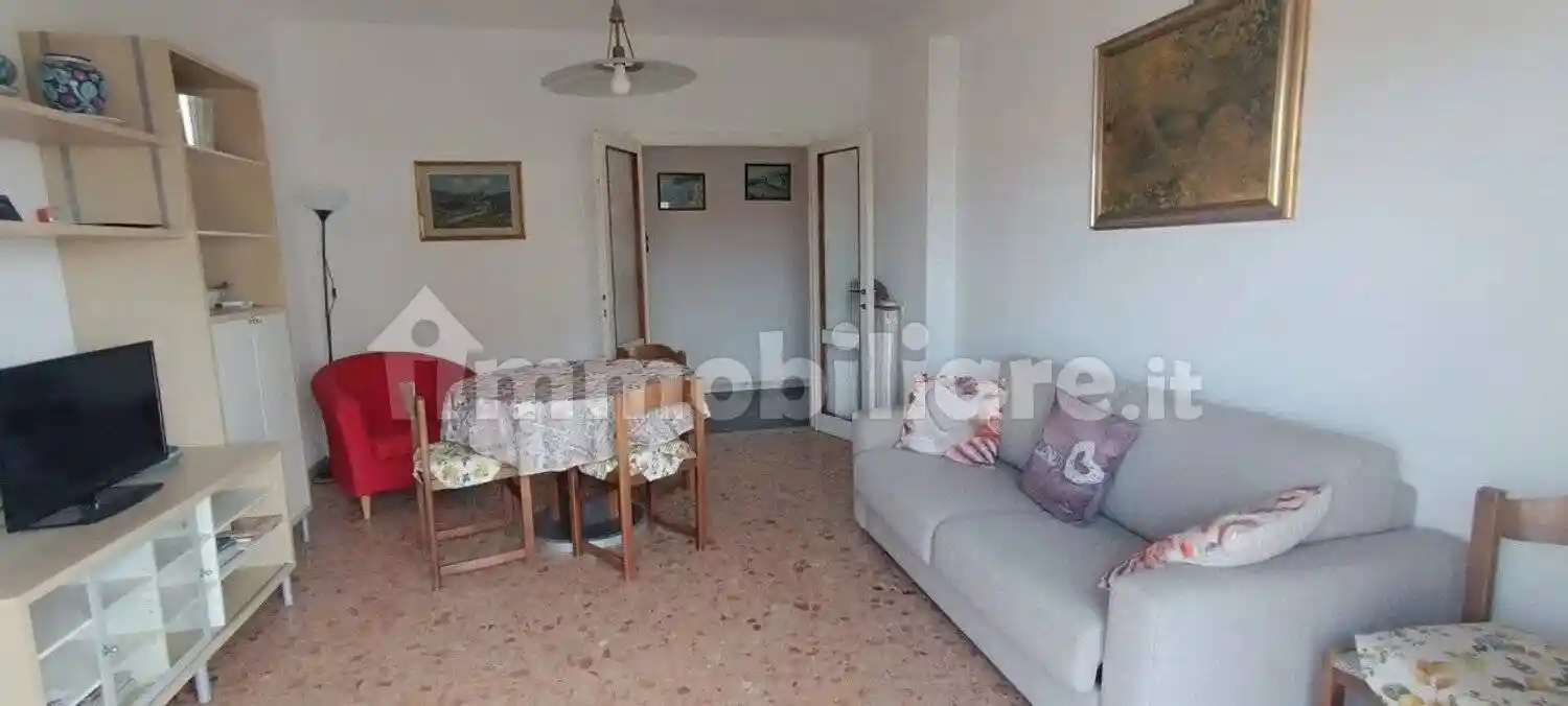 Appartamento in vendita a Camaiore