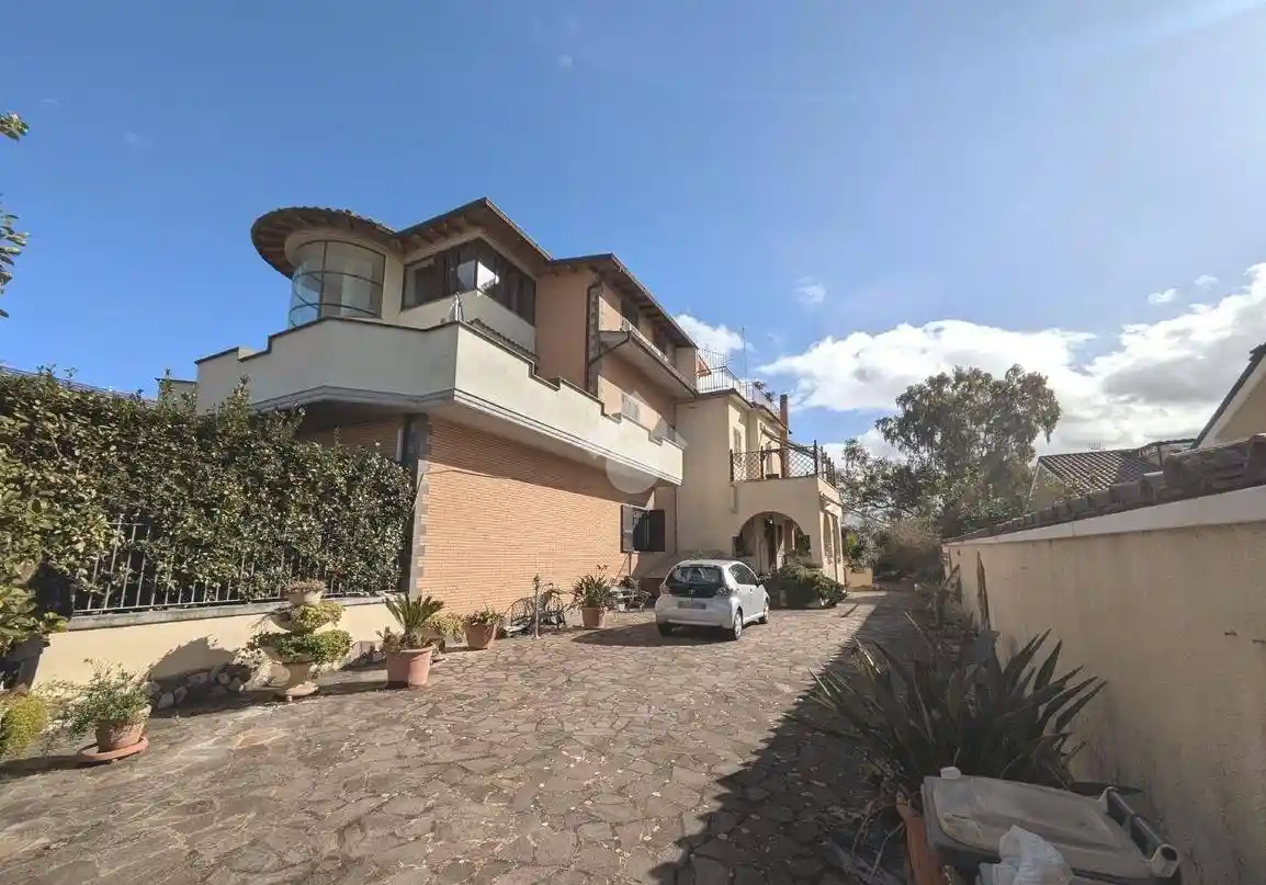 Villetta a schiera in vendita a Ciampino