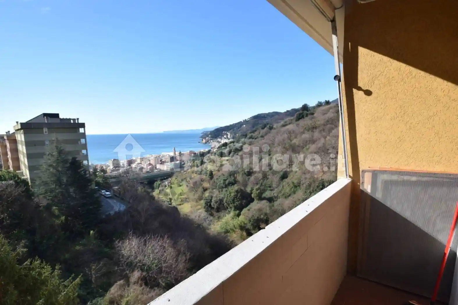 Appartamento in vendita a Genova