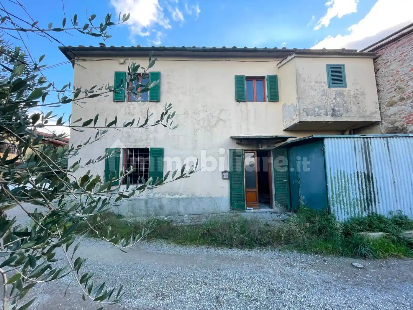 Casa indipendente in vendita a Quarrata