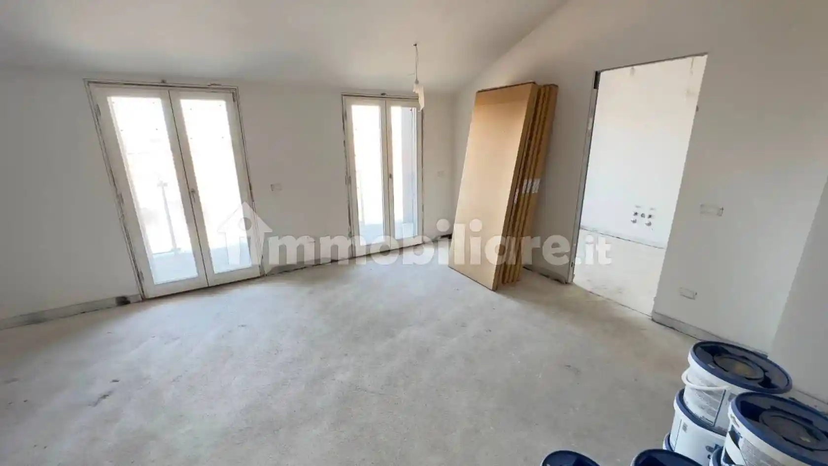 Appartamento in vendita a Piacenza