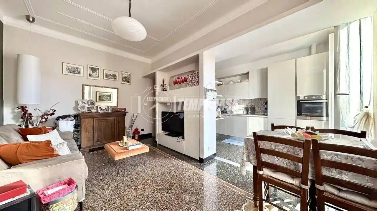 Appartamento in vendita a Genova