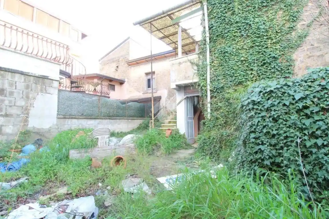 Rustico - Casale in vendita a Caserta