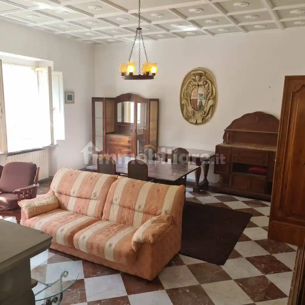 Appartamento in affitto a Monte San Pietrangeli