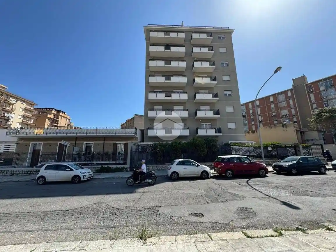 Appartamento in vendita a Palermo