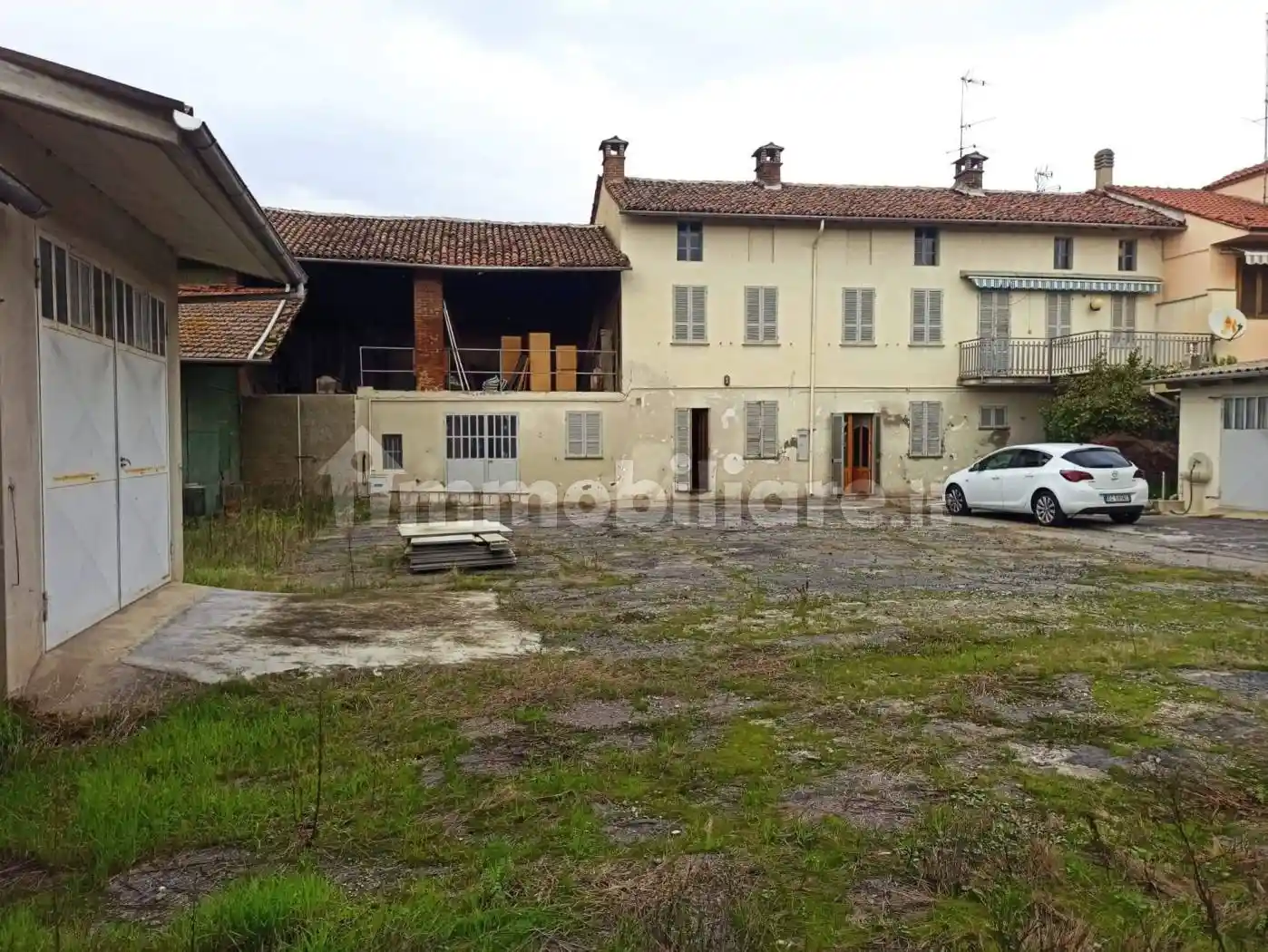 Rustico - Casale in vendita a Candia Lomellina