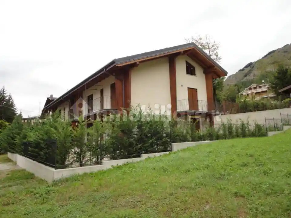 Appartamento in vendita a Entracque