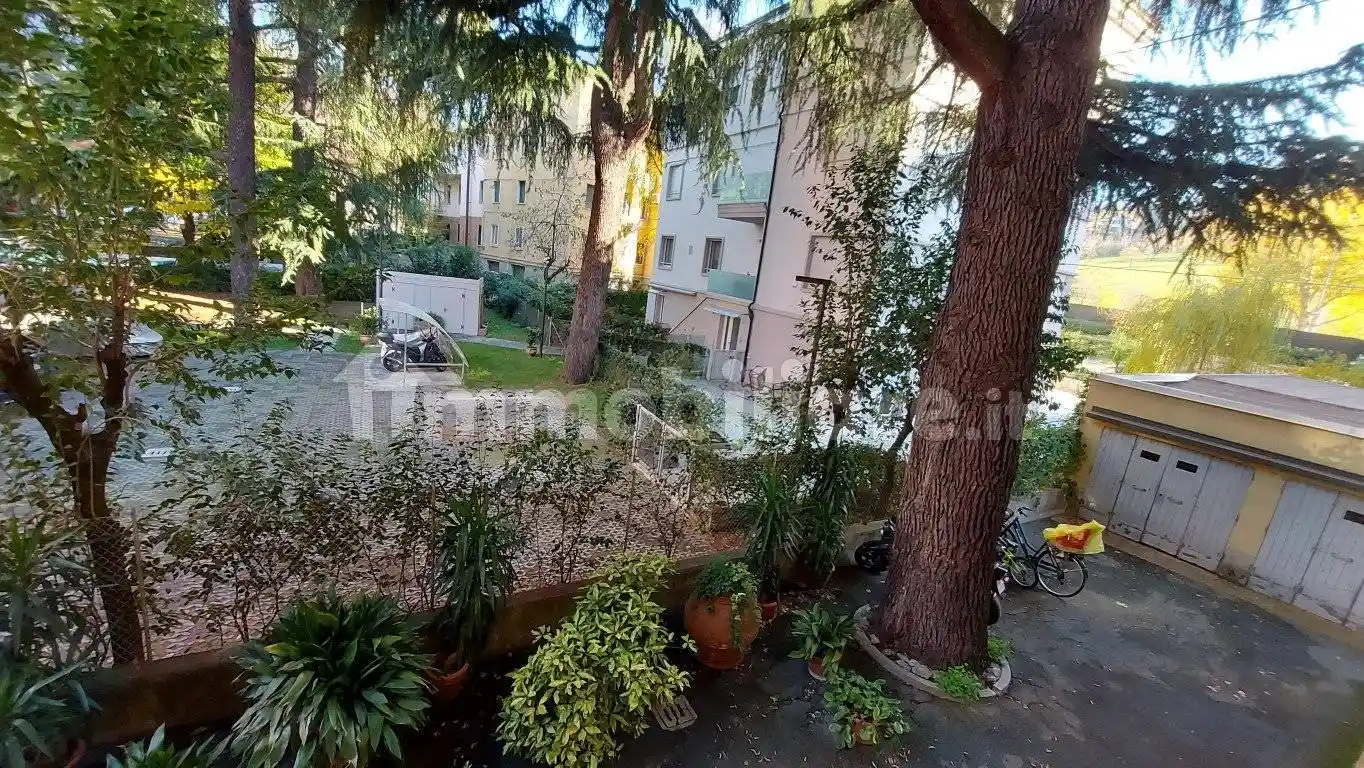 Appartamento in vendita a Bologna