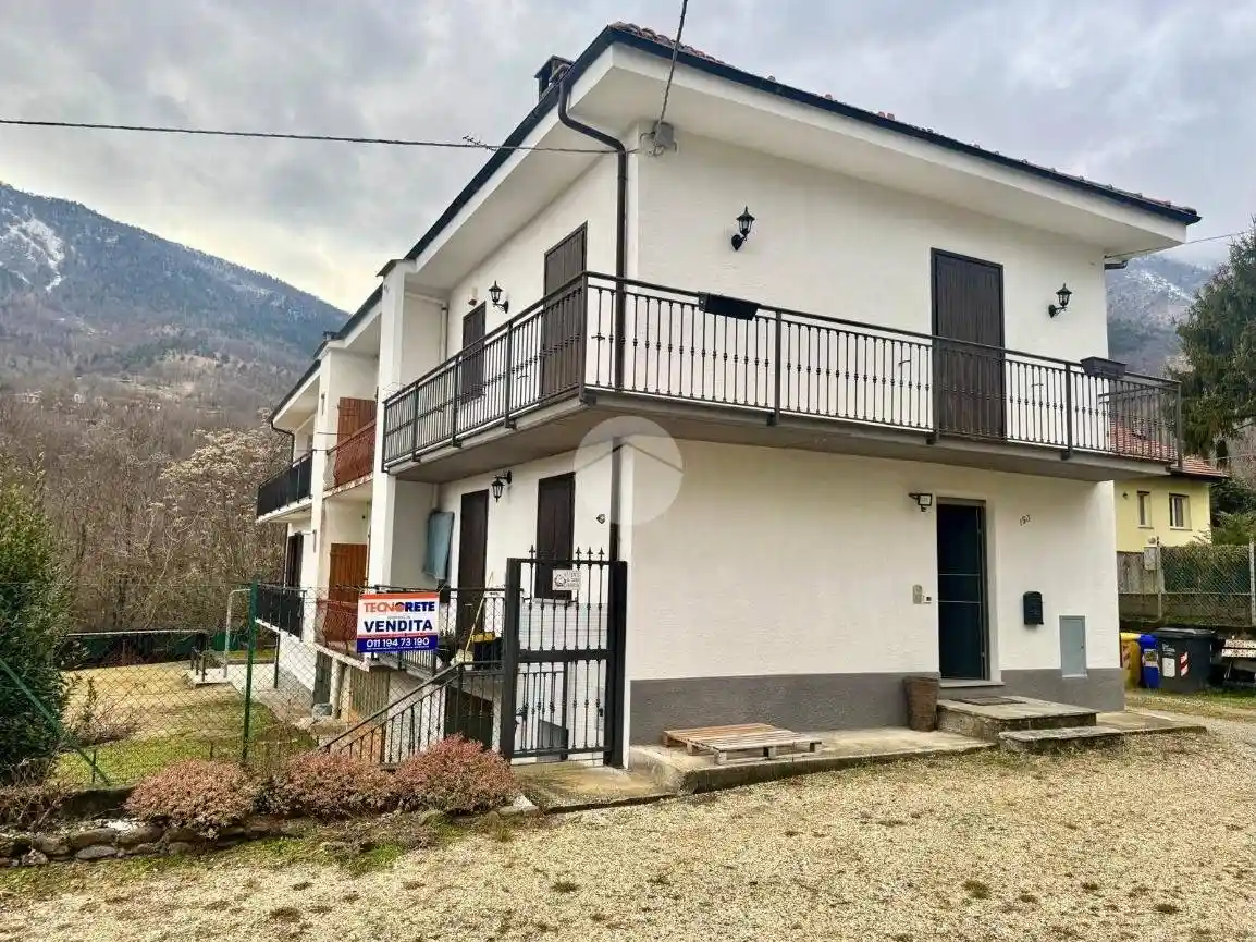 Casa indipendente in vendita a Val della Torre
