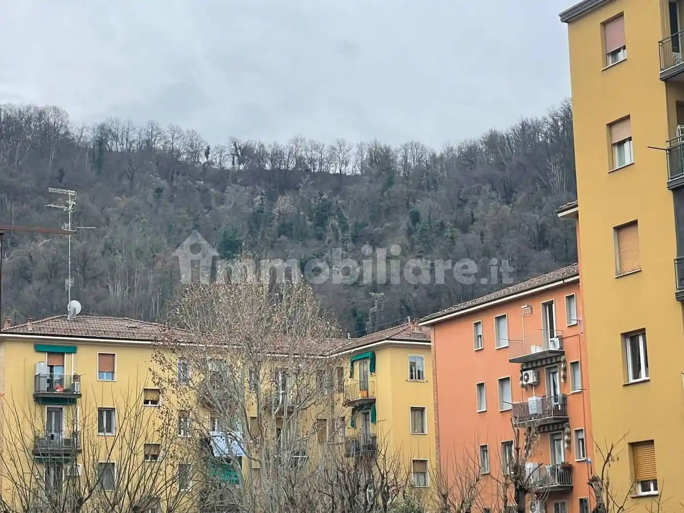 Appartamento in vendita a Casalecchio di Reno