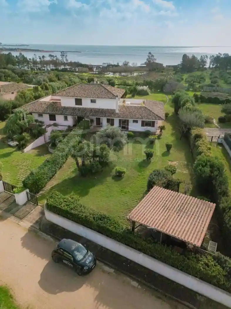 Villa in vendita a Pula