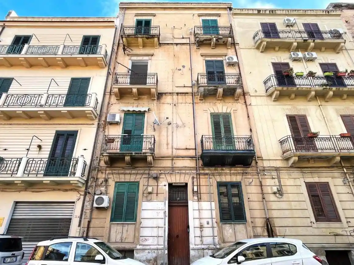 Appartamento in vendita a Palermo