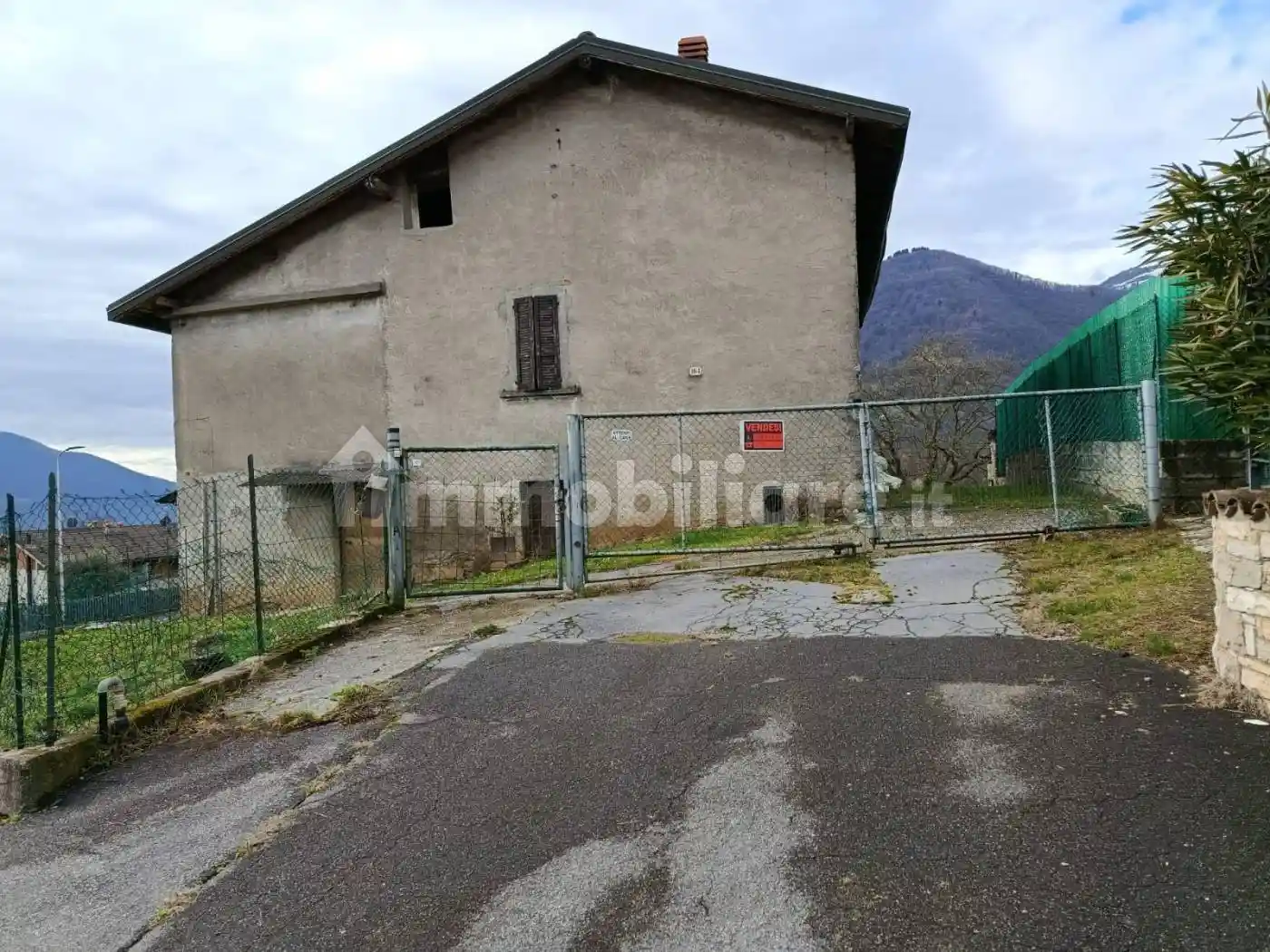 Rustico - Casale in vendita a Fiorano al Serio