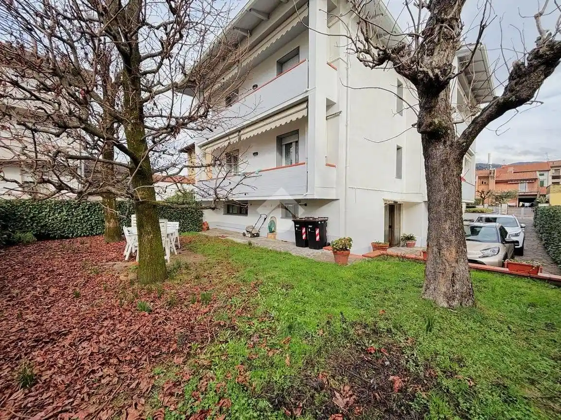 Villa in vendita a Montale