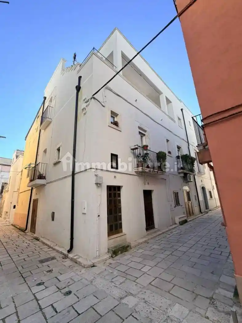 Casa indipendente in vendita a Gioia del Colle