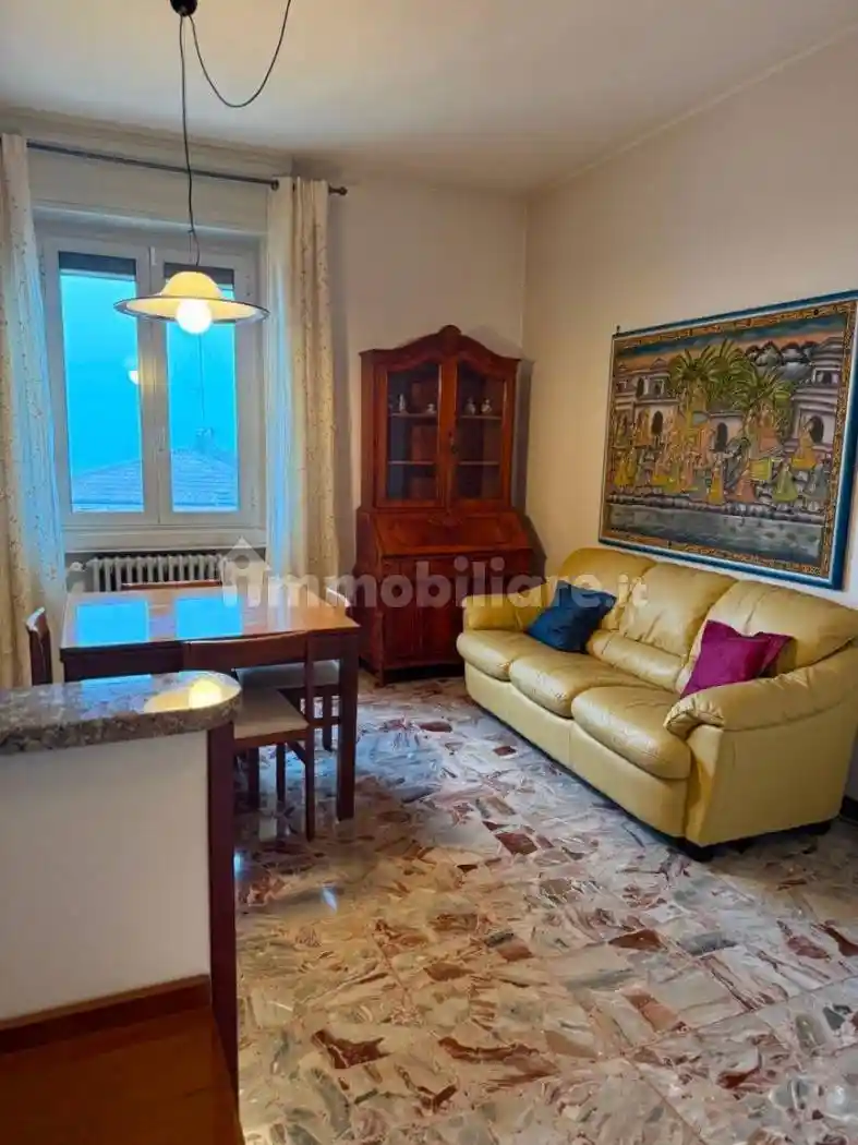 Appartamento in vendita a Pavia