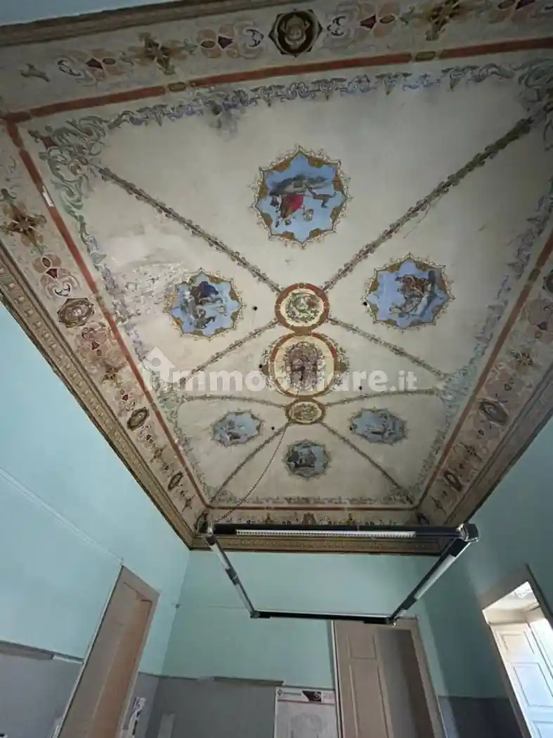 Palazzo - Edificio in vendita a Acireale