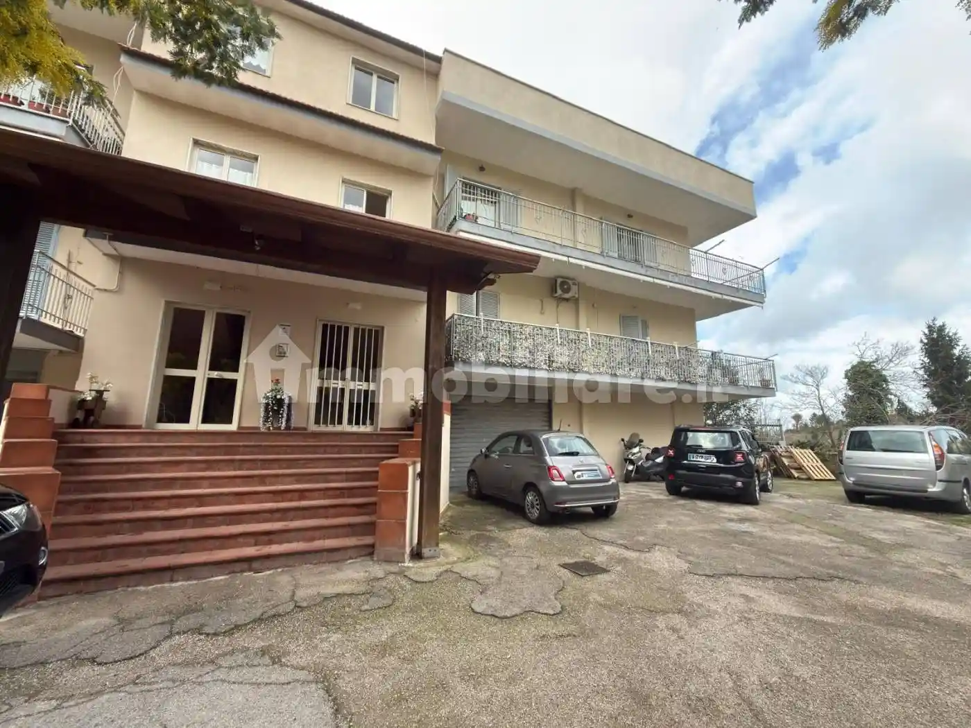 Appartamento in affitto a Napoli