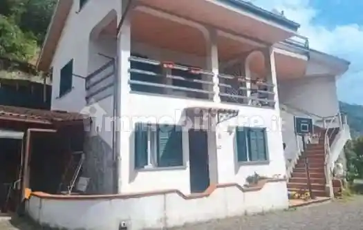 Appartamento in vendita a Toirano