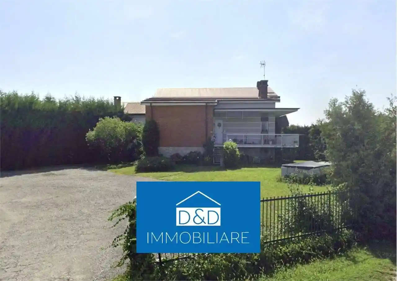 Villa in vendita a Lagnasco