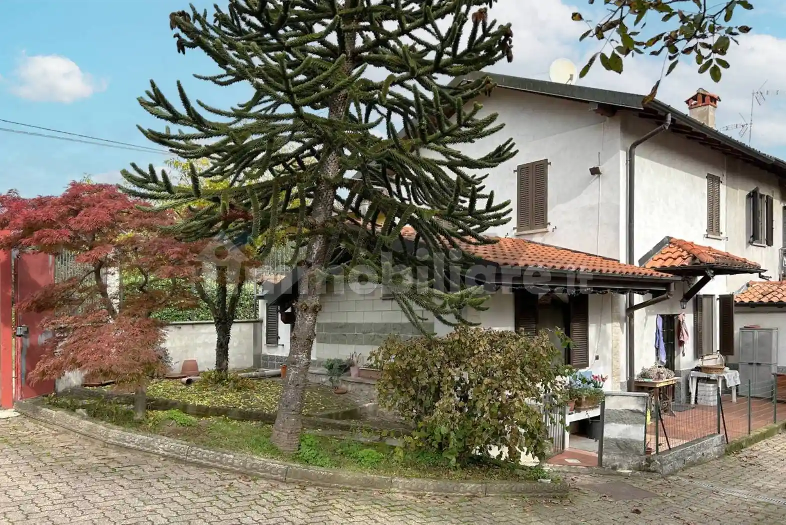 Casa indipendente in vendita a Induno Olona