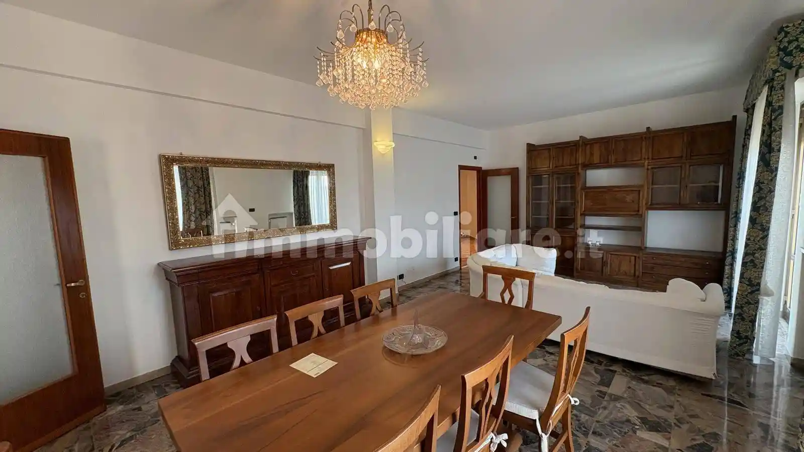 Appartamento in affitto a Genova