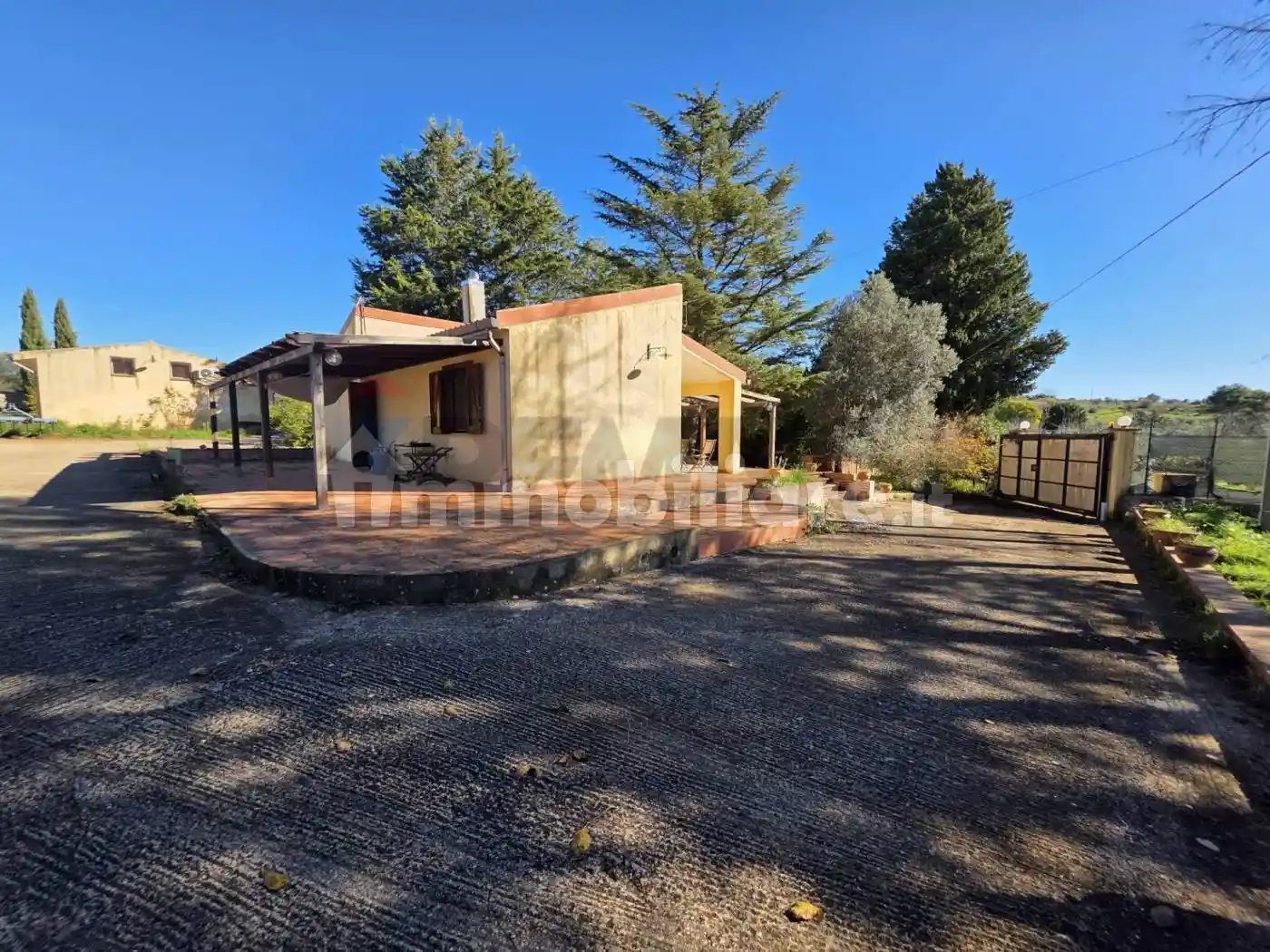 Casa indipendente in vendita a Cassaro