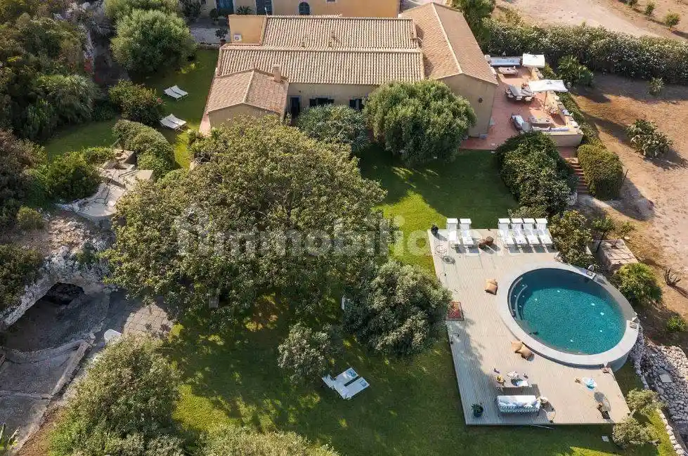 Villa in affitto a Siracusa